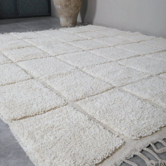 White Grid - Handcrafted Moroccan Wool Rug - 10ftx8ft - Picture 10 of 10